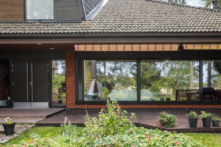 Omakotitalon_ikkunaremontti_hinta