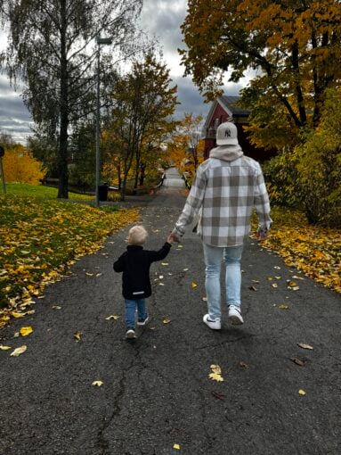 Juhlan aiheena isät: Eetun tarina  Juhlan aiheena isät: Eetun tarina