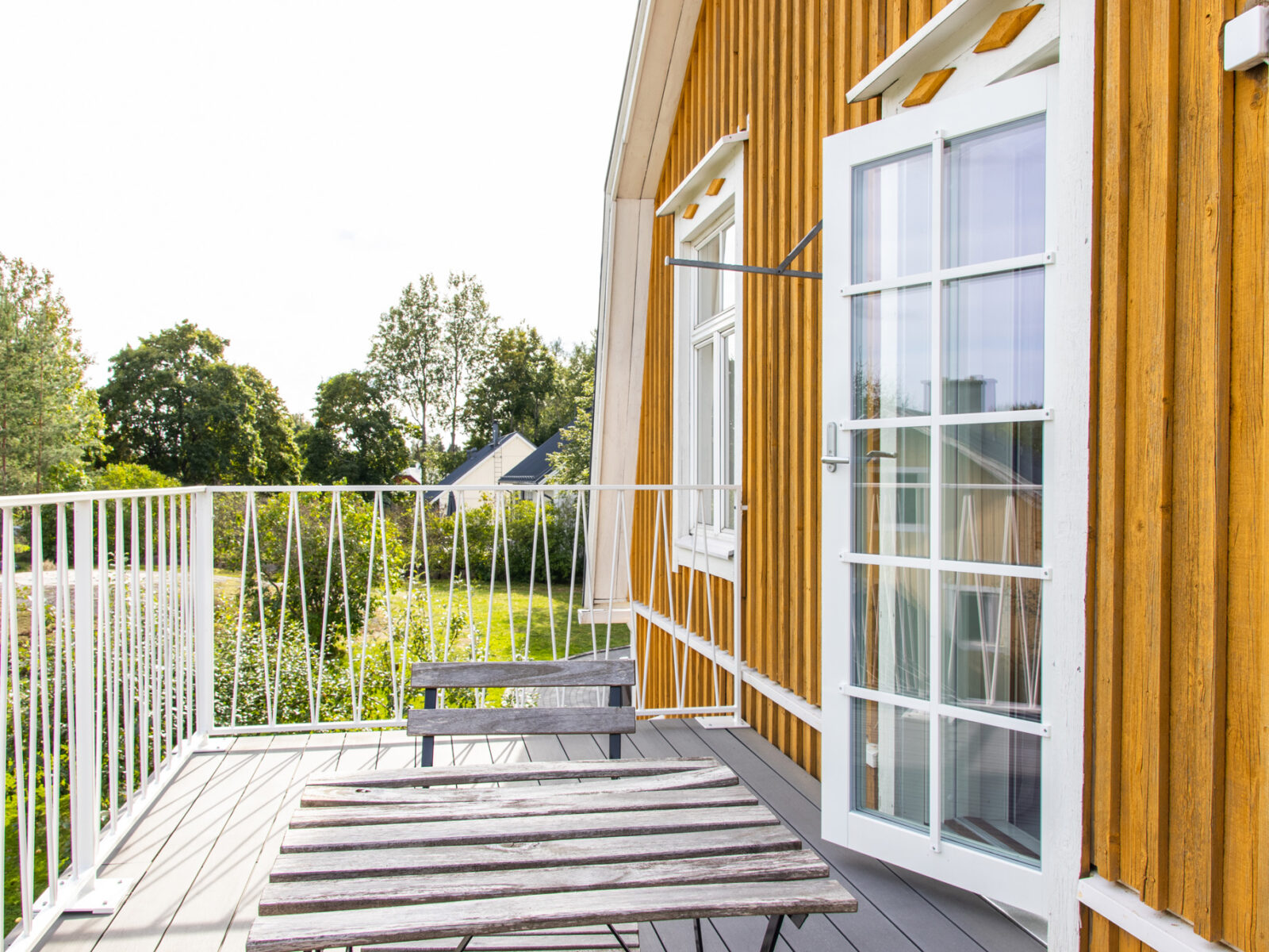 mökkiovi